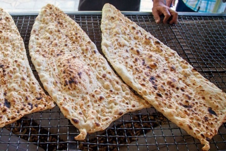 تخلفات گسترده در نانوایی‌ها؛ از کم‌فروشی تا فساد ناشی از یارانه آرد
