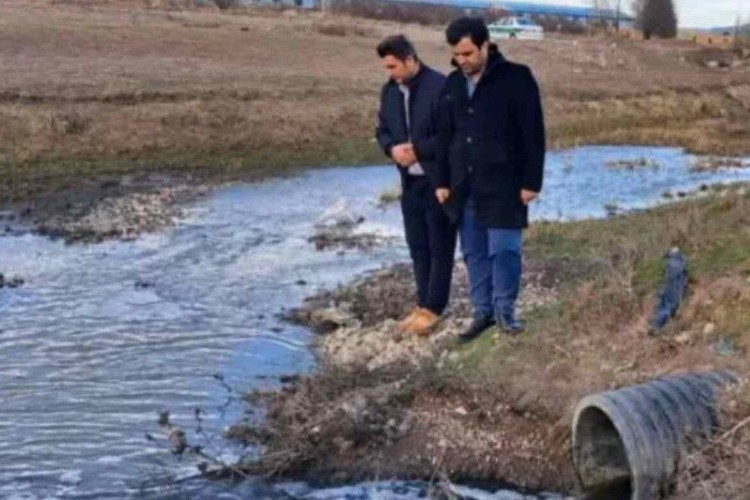 فاضلاب خطرناک اردبیل به رود "قره‌سو" می‌ریزد
