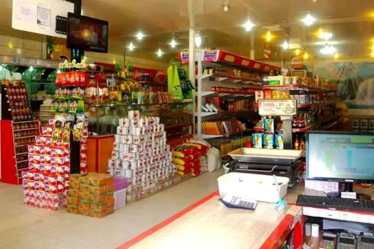 تعطیلی بیش از ۲۰ درصد سوپرمارکت‌های تهران به دلیل توسعه فروشگاه‌های زنجیره‌ای