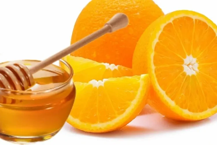 تولید سالانه ۲۰۰تن میوه و۴۰تن عسل در باغات دلی خیارکال