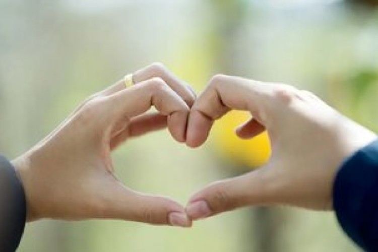 تمایل زنان و مردان به داشتن همسر جوان‌تر/ مردان ۷۰ ساله به‌طور میانگین زنان ۵۸ ساله را ترجیح می‌دهند، زنان ۷۰ ساله مردان ۶۸ ساله