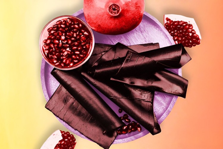 روش تهیه لواشک انار با دانه انار | چطور لواشک انار را خشک کنیم؟ ؛ علت کپک زدن لواشک هنگام خشک شدن