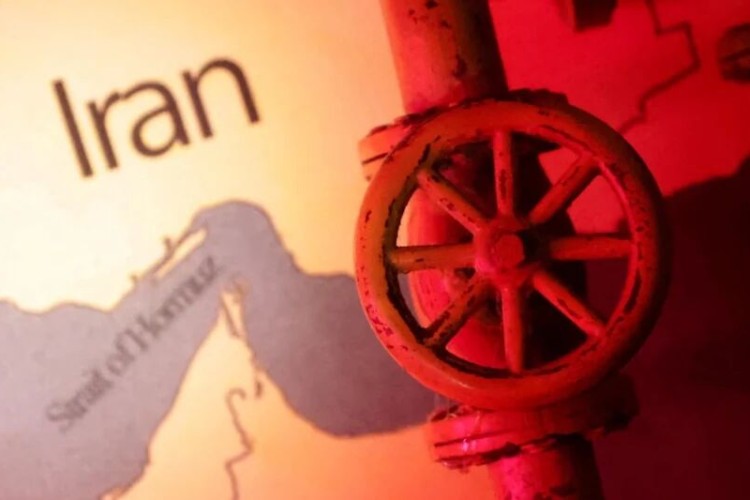 آثار انسداد ۴ ماهه تنگه هرمز تا ماه‌ها بر اقتصاد جهانی سایه خواهد افکند