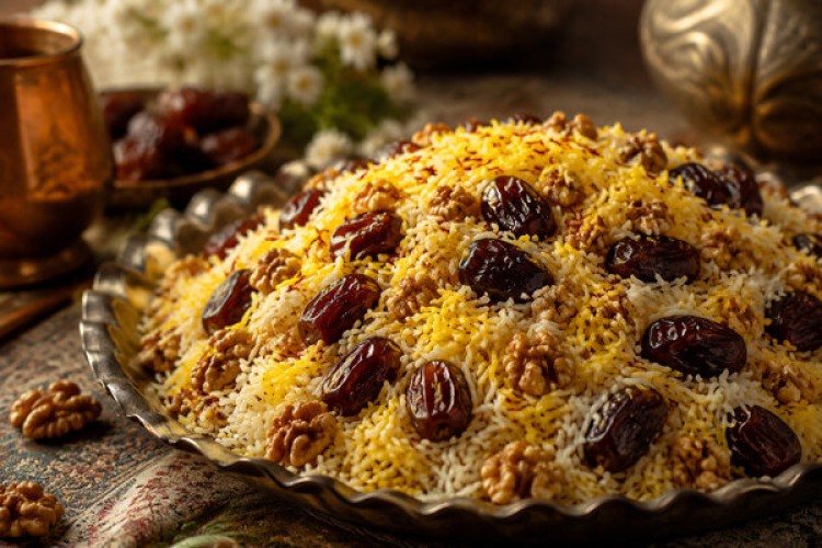 خرماپلو؛ غذای پرانرژی جنوبی که باید امتحان کنید + طرز تهیه