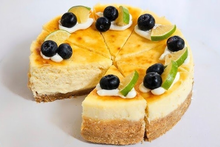 چیز کیک لیمویی با عطر و طعمی فوق العاده + طرز تهیه