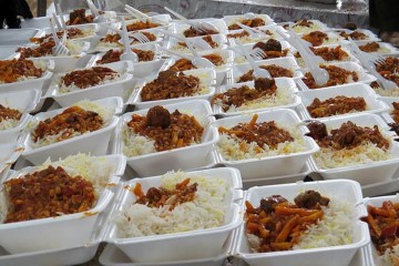 طرز تهیه قیمه نذری محرم با عطر گلاب و هل برای ۲۰۰ نفر