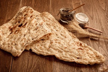 قیمت نانهای آزادپز تا 2 روز آینده مشخص میشود