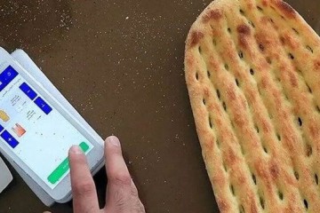 پنج درصد کارت‌‌های بانکی ۳۵ درصد نان کشور را می‌بلعند