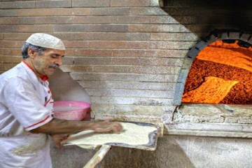 قیمت نان در برزخ؛ نان به کالابرگ الکترونیک اضافه شود