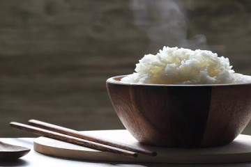 بجای برنج چی بخوریم؟ معرفی خوراکی‌هایی که سیرکننده‌تر و سبک‌تر و رژیمی‌ترن