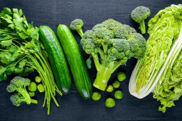 مبارزه با سرطان یا مشتقات یک گیاه