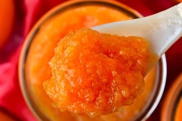 روش تهیه مارمالاد خرمالو+ نکات شکرک نزدن