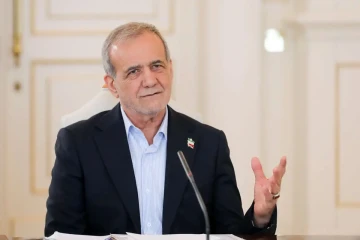 پزشکیان: بارندگی ۸ سال اخیر در ایران کمتر از میانگین ۵۰ ساله است؛ مردم باید کمک کنند