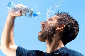 پایتخت در محاصره گرمازدگی/ توصیه های بهداشتی را جدی بگیرید
