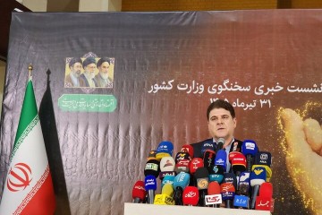صدور گواهینامه موتورسواری زنان به‌زودی اجرا می‌شود