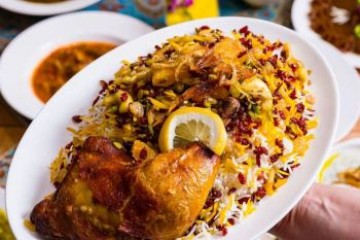 مانی پلو دامغانی؛ ترکیب بی نظیر طعم های شیرین، ترش و خوش عطر + طرز تهیه مرحله به مرحله