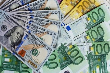 شوک دو میلیارد دلاری به بازار ارز؛ تغییر زمین بازی یا تکرار خطا؟