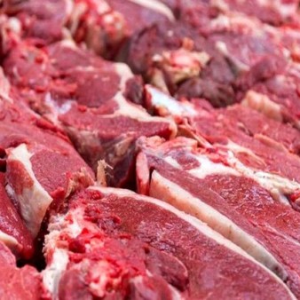 آغاز توزیع گوشت گرم تنظیم بازاری در همدان