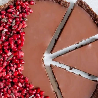 دسر یلدایی با بیسکوییت و شکلات؛ بهترین انتخاب برای شب یلدا