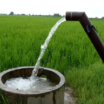 دارندگان چاه‌های غیرمجاز حتی تا ۱۰ برابر حد مجاز آب برداشت می‌کنند