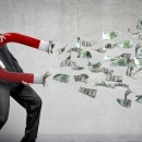 در ایران شاهراه‌های ثروتمند شدن از نزدیکی به قدرت و رانت می گذرد نه نوآوری | باید میان «ثروت مشروع» و «ثروت رانتی» تمایز قائل شد