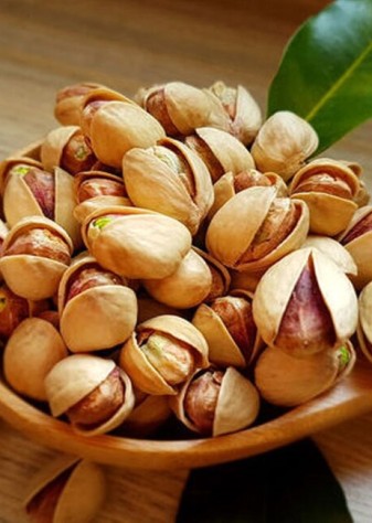 سال گذشته ۱.۷ میلیارد دلار پسته از کشور صادر شد