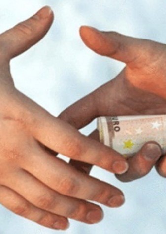ادعای یک نماینده مجلس درباره فساد مالی با کدملی افراد تحت پوشش کمیته امداد